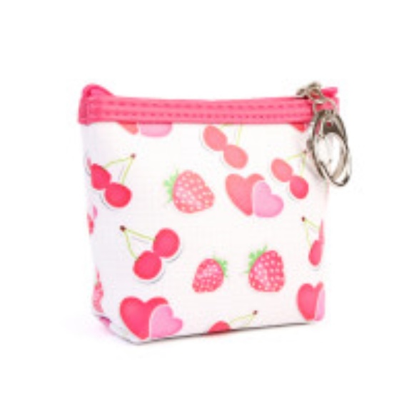 HOST PICK Strawberry & Hearts Coin Purse Key-ring - Picture 1 of 2